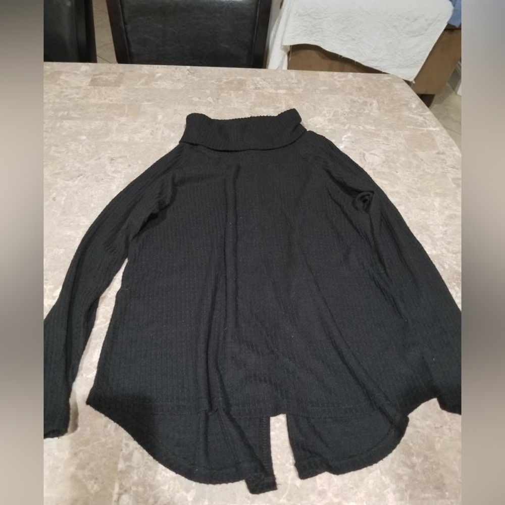 Acting pro sweater black